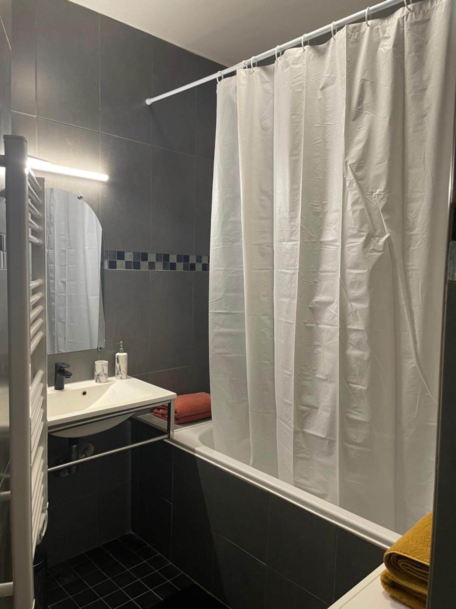 Appartement Luma Quartier Oberkampf Jean Pierre Timbaud Paris Luaran gambar